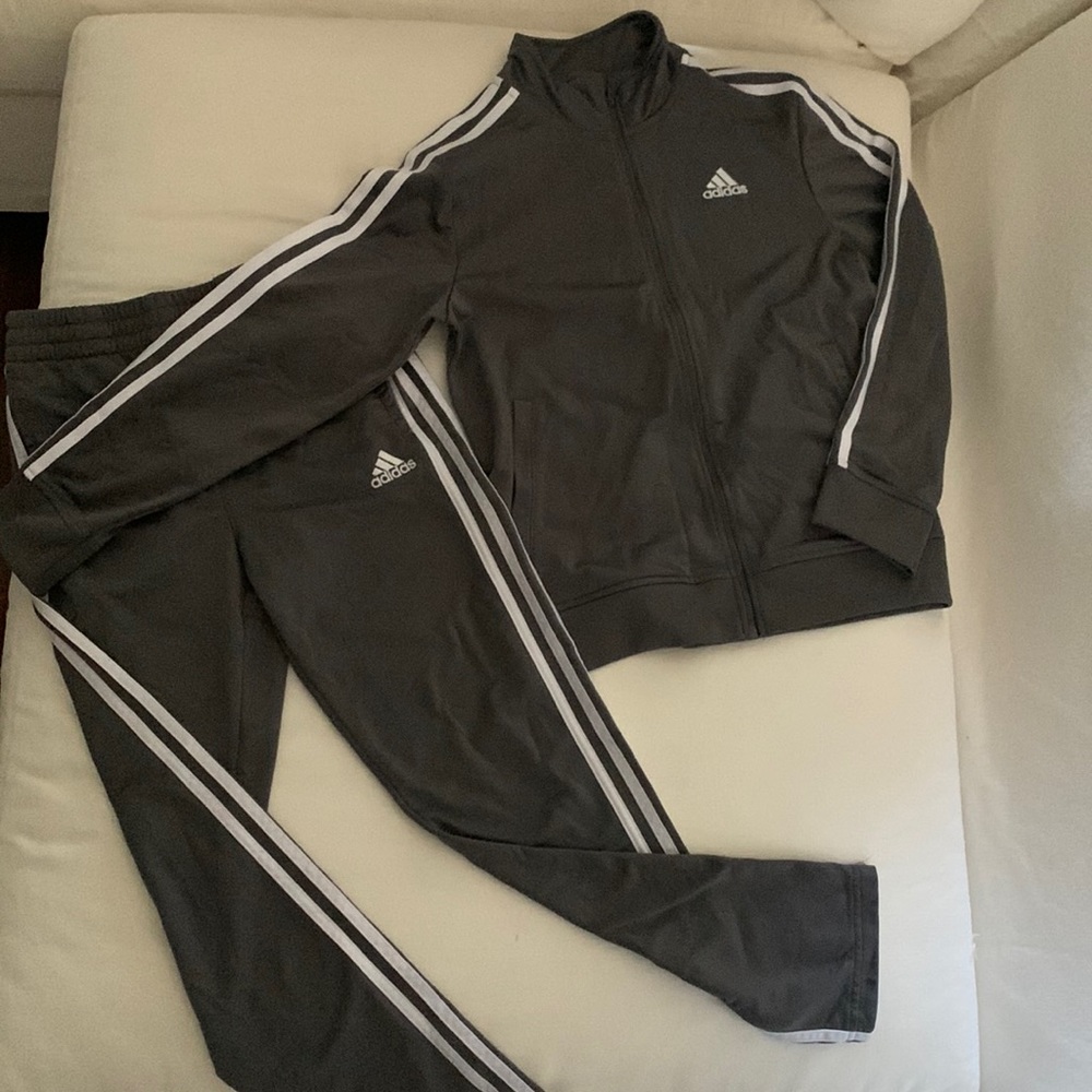 Adidas track suit. Kids size 10-12. Great condition!